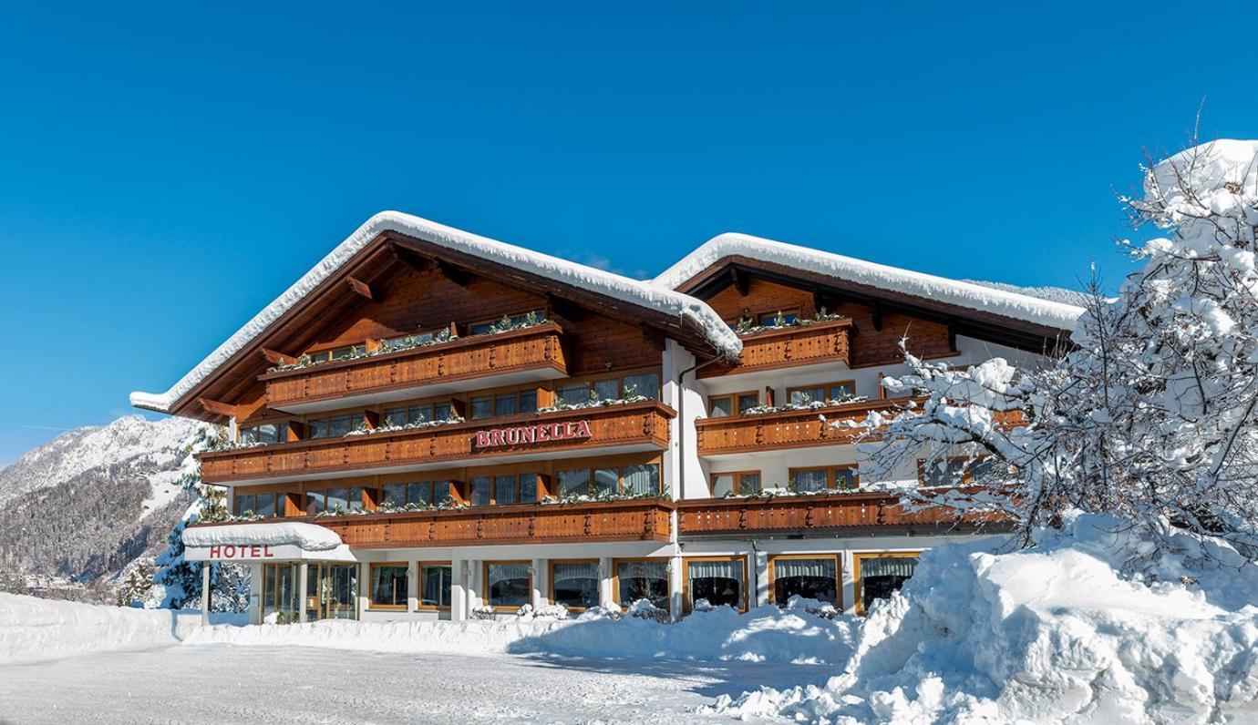 Hotel Brunella Vandans Exteriör bild